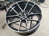 Diamond-cut 10 spoke alloy wheel