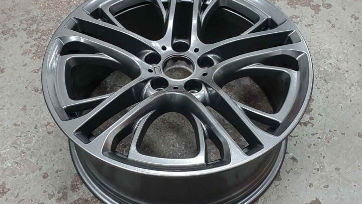 BMW Metallic Anthracite Alloy Wheels